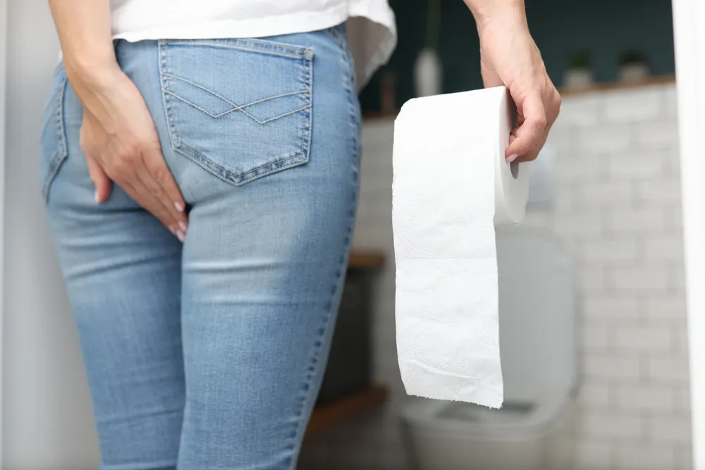 تشخیص بی اختیاری مدفوع و ارزیابی پزشکی جامع برای تعیین علت و شدت اختلال